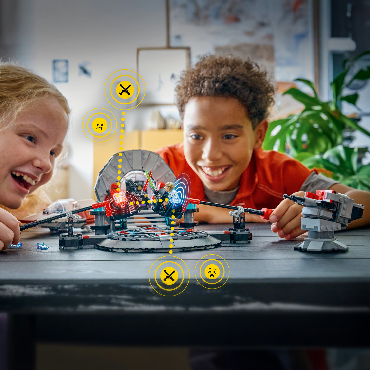 LEGO® 75427 SMART Play™: Pojedynek w sali tronowej i A-Wing™ - obrazek 3